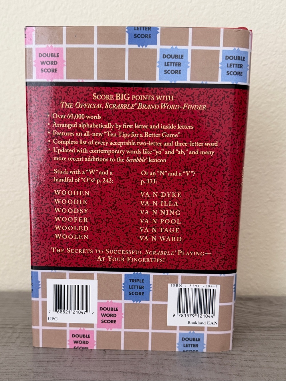 The Official Scrabble Brand Word Finder 1998 - Picture 2 of 10